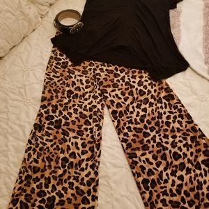 Slinky brand Capri palazzo pants M